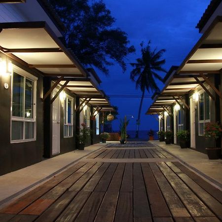 Baantalaywhan Resort Ban Huai Yang Exteriör bild